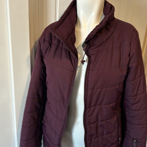 Fabletics Misha Puffer Jacket - Picture 2 of 5